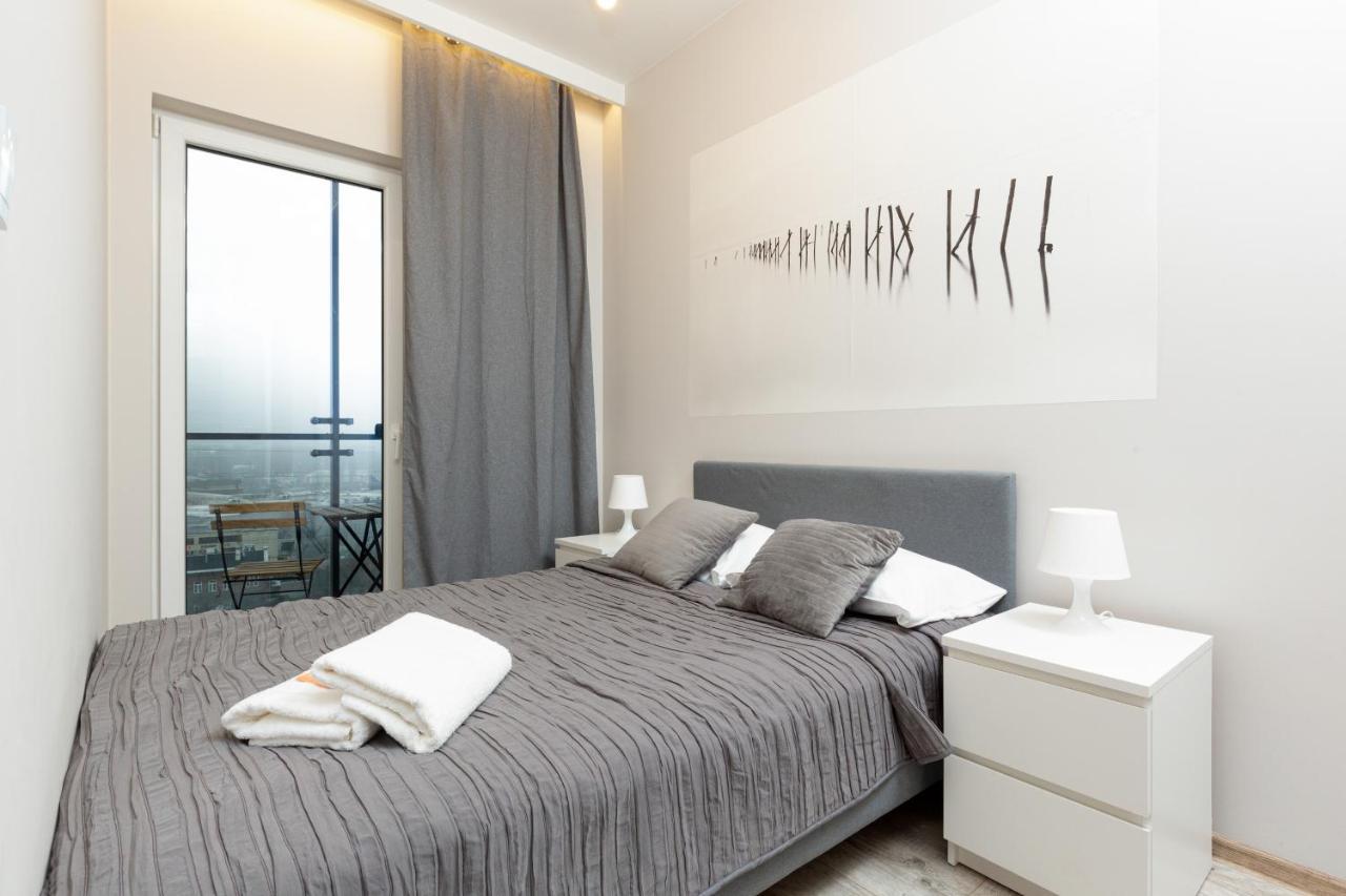 Business Center Apartments Warsaw Wola By Noclegi Renters ภายนอก รูปภาพ