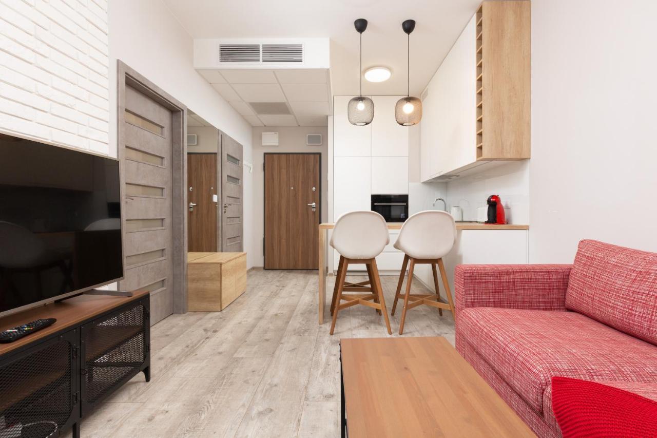 Business Center Apartments Warsaw Wola By Noclegi Renters ภายนอก รูปภาพ