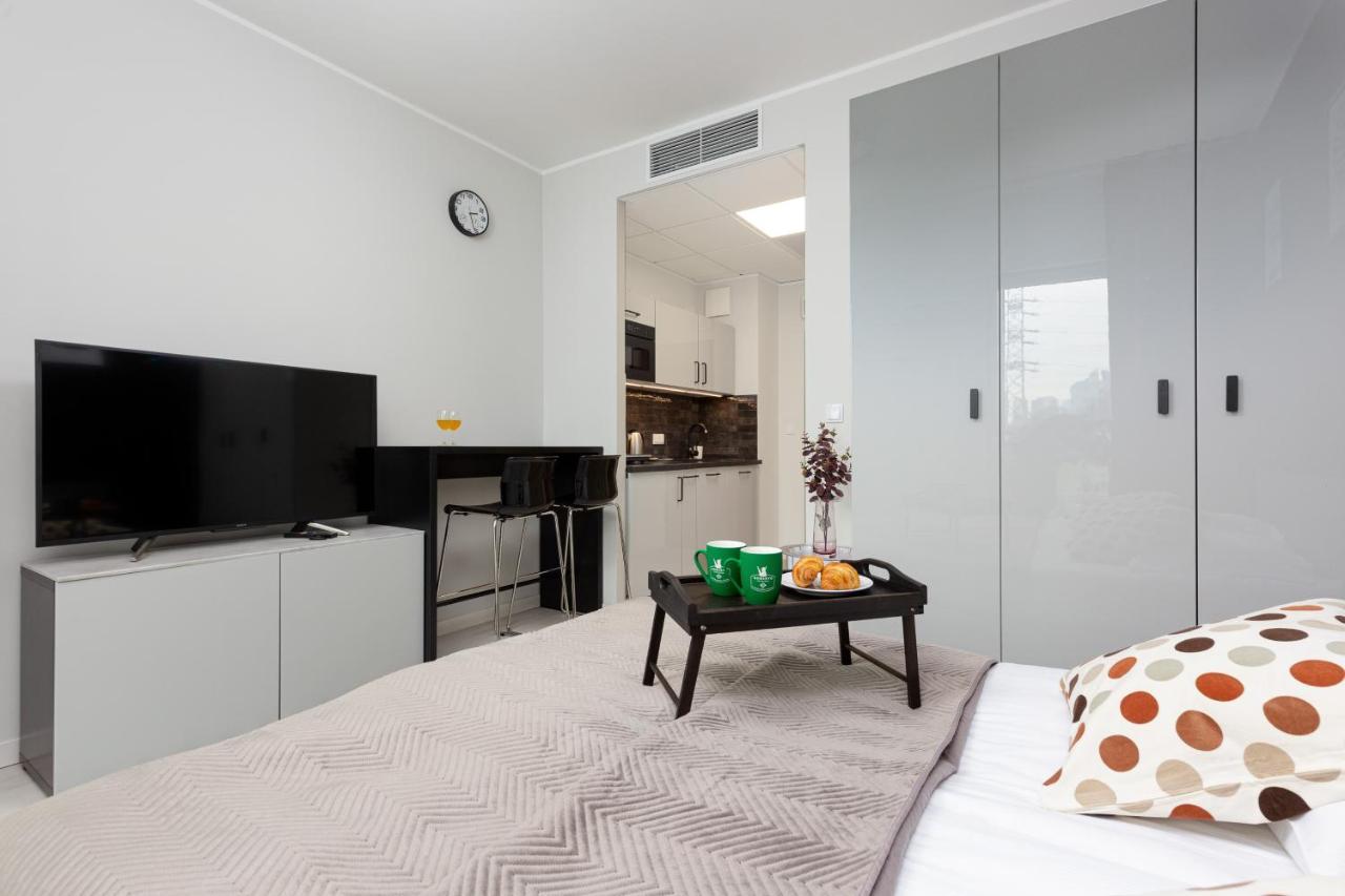 Business Center Apartments Warsaw Wola By Noclegi Renters ภายนอก รูปภาพ