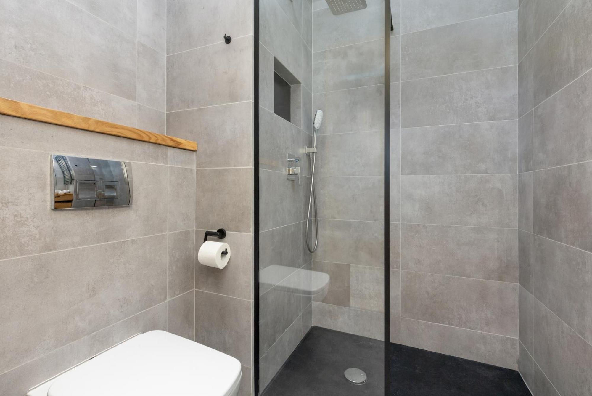 Business Center Apartments Warsaw Wola By Noclegi Renters ภายนอก รูปภาพ